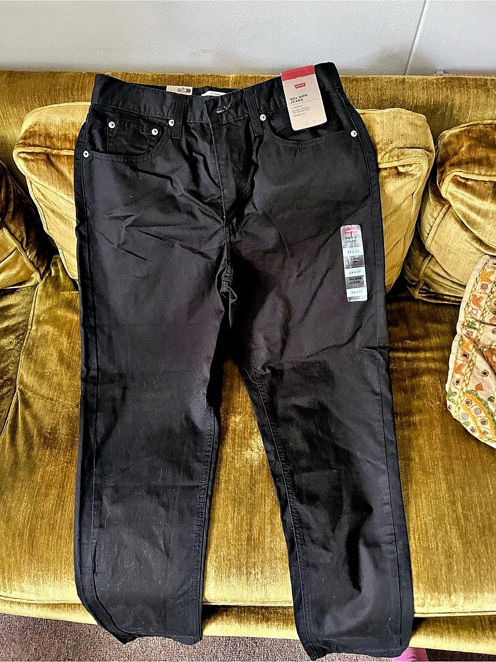 Levi's 721 High Rise Mom Jeans Black Denim Women’s Waist 29 NWT